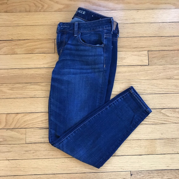 American Eagle Blue Jeans Size 8 SHORT - Picture 6 of 7